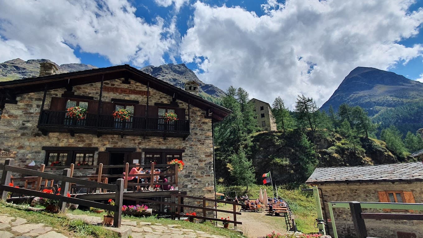 Rifugio Prarayer, Valpelline